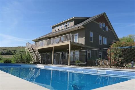 lodging hermiston oregon|Hermiston Vacation Rentals & Homes .